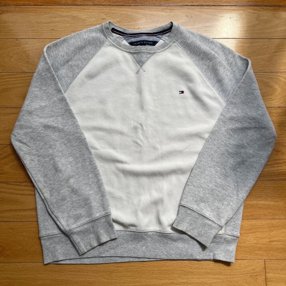 Vintage Tommy Hilfiger Raglan Sweatshirt L